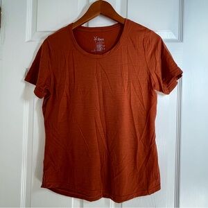 Ibex Women's Short Sleeve 100% Marino Wool Tee in Rust Size Large